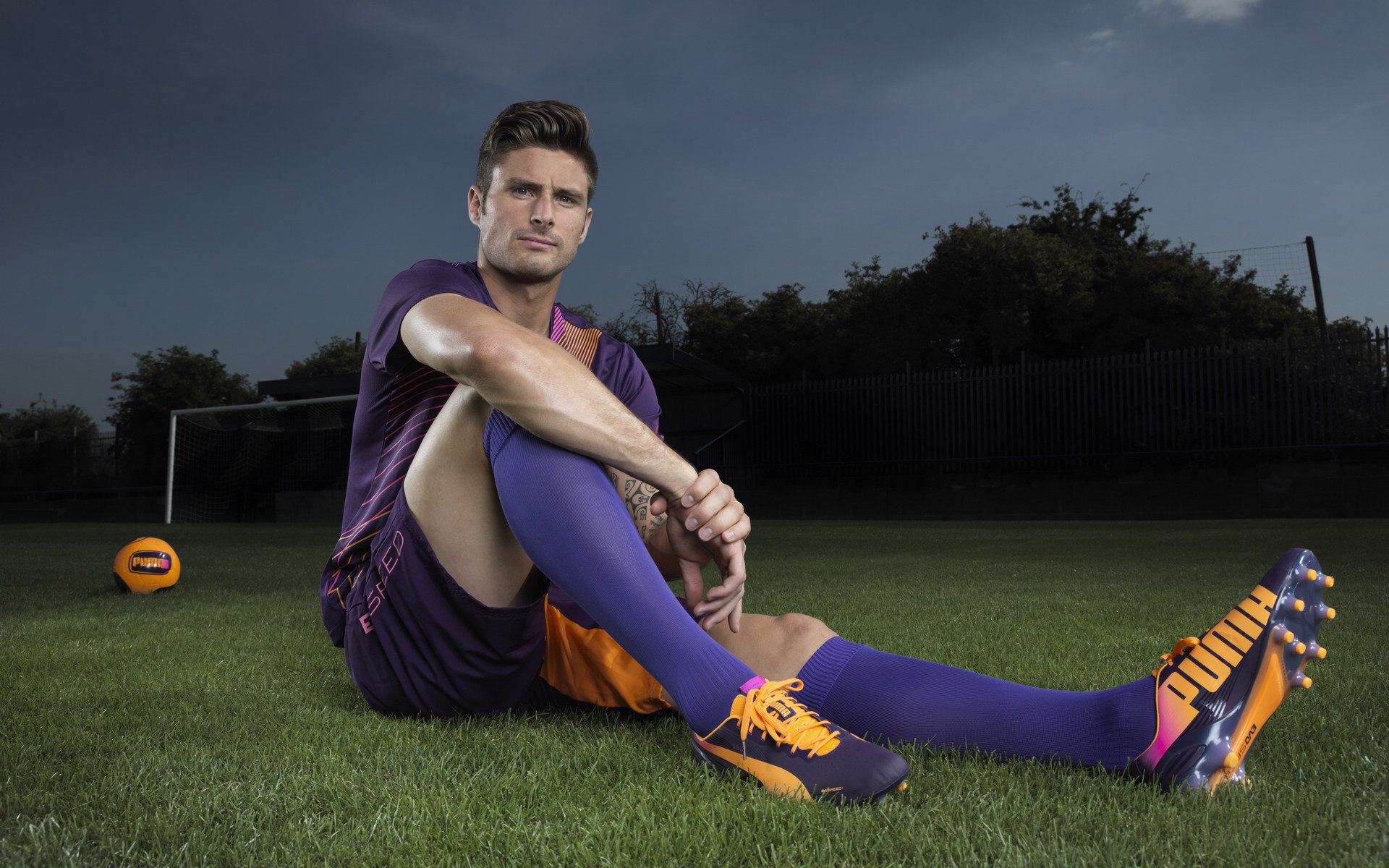 DB电竞-冰与火的碰撞,卡马文加撕裂防线,冰岛火力全压挪威