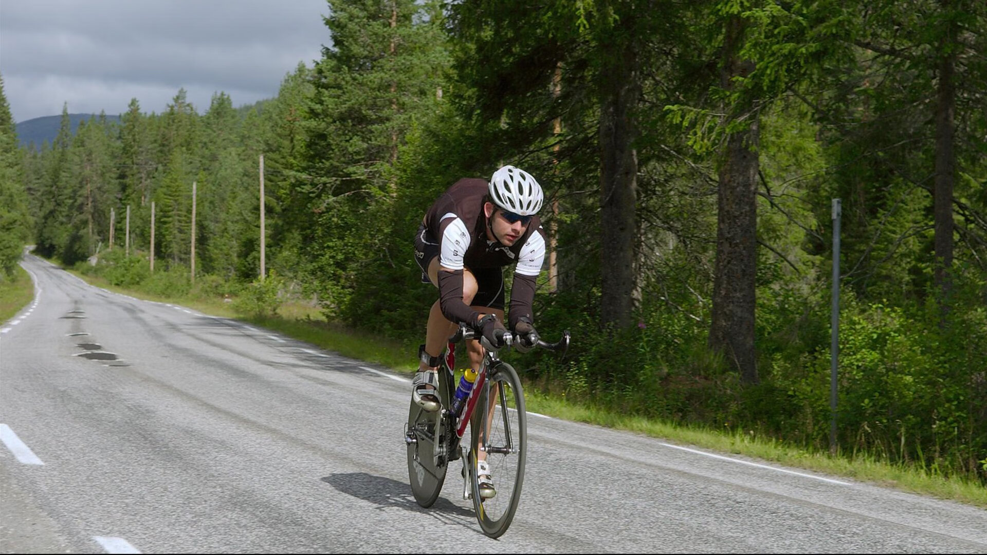 林高远高光闪耀，奥地利队碾压韩国队展现乒乓新格局
