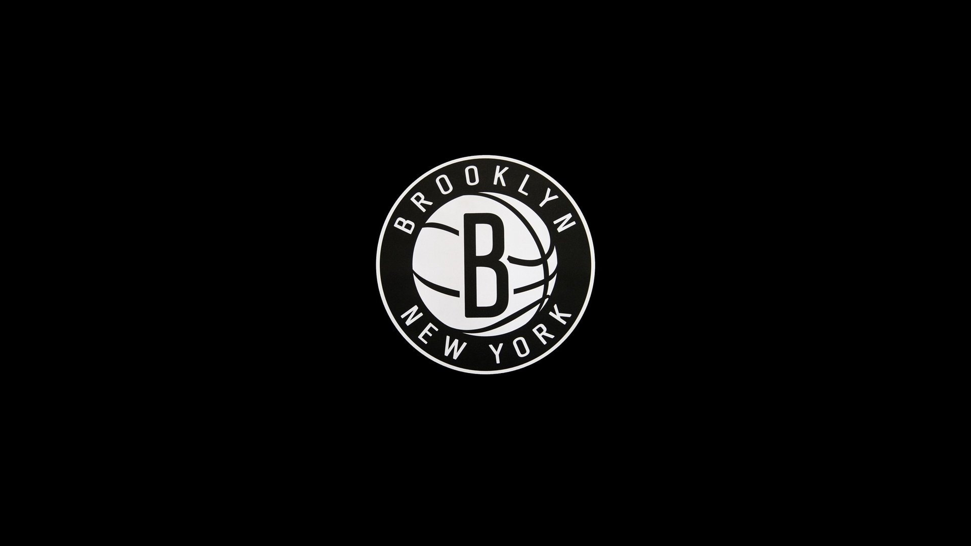 DB电竞官网平台-蓝月当空，2026世界杯淘汰赛，泰国足球奇迹之夜，库尔图瓦的孤独守望
